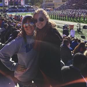 Meet your Posher, Hillary